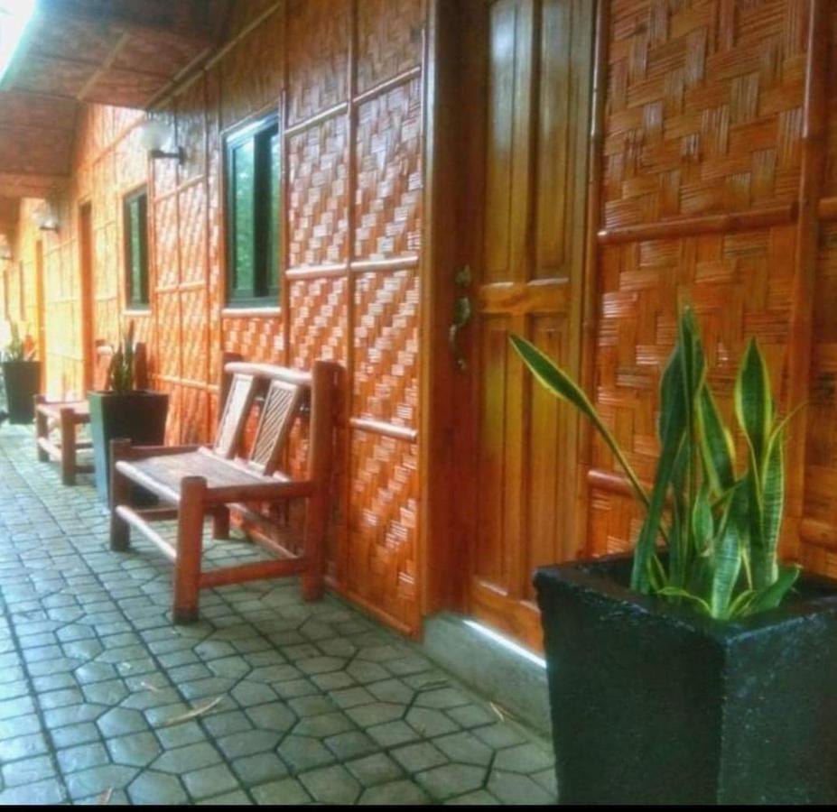 Dreamink Farm Og Myl'S Place Sorsogon ภายนอก รูปภาพ